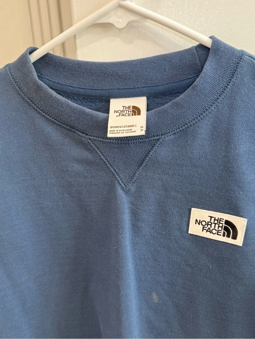 The North Face Women’s Crewneck Sweatshirt-Navy Blue, XS